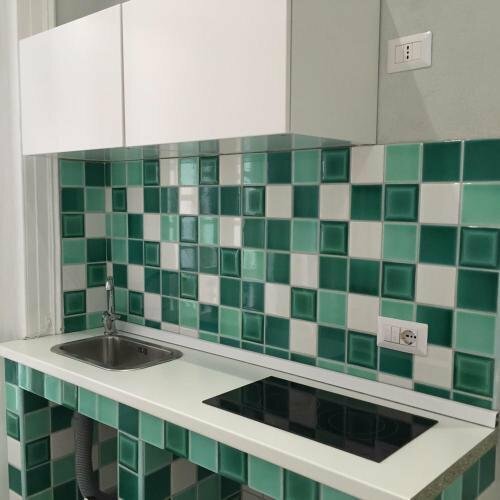 B&B Rosaroll, Забронировать Отель «постель и завтрак» Неаполь - Центральный вокзал Неаполь, рядом с Центральный железнодорожный вокзал Неаполя