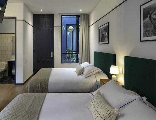 HAB Hotel Bogotá, Забронировать Отель Чапинеро-Альто Богота, рядом с Teatro Santa Fe