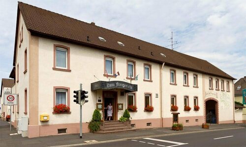 Hotel-Gasthof Zum Freigericht, Забронировать Отель Альценау 