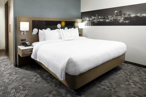 Courtyard Akron Downtown, Book Hotel Akron Ohio