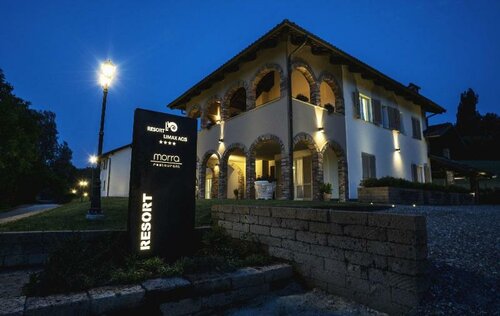 Resort Limax Acis, Varaa Lomakeskus Langhe lomakohteet, Lomakeskus