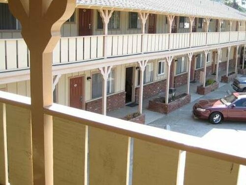 Vino Inn & Suites, Забронировать Отель Атаскадеро Paso Robles Wine Country