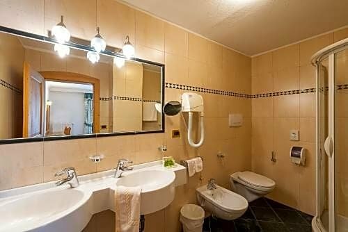 Hotel Teresa, Забронировать Отель Мареббе Трентино-Альто-Адидже
