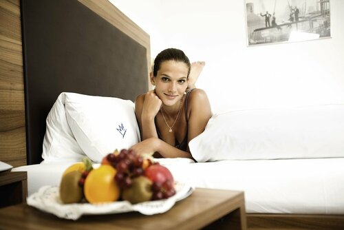 Hotel City Krone, Забронировать Отель Фридрихсхафен Баден-Вюртемберг