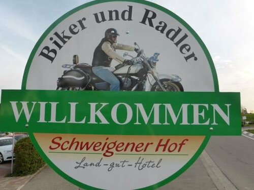 Land-gut-Hotel Schweigener Hof, Varaa Hotelli Schweigen-Rechtenbach 