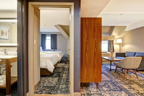 Four Points by Sheraton St. Catharines Niagara Suites, Prenota Hotel Hotel a Ontario con parcheggio, Parcheggio
