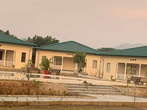 Sariska Manor Luxury Cottages Tehla, Забронировать Отель Техла штат Раджастхан