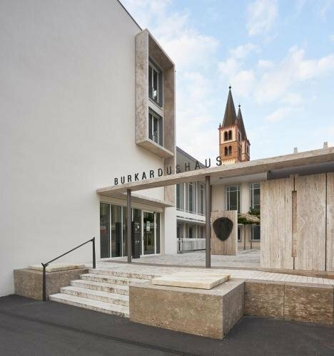 Burkardushaus, Tagungszentrum am Dom, Забронировать Отель Отели Романтической дороги 3 звезды, 3*