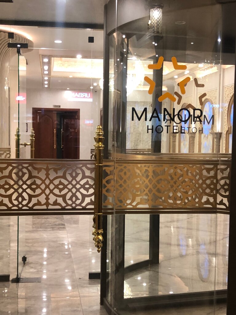 Manor Hotel