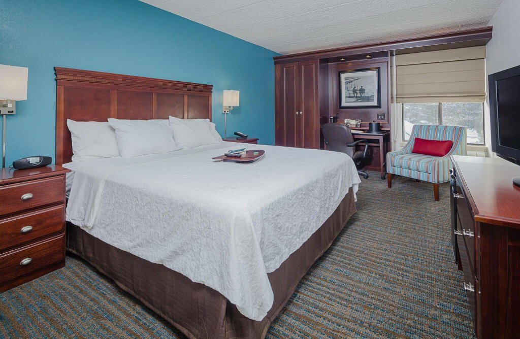Hampton Inn Madison East