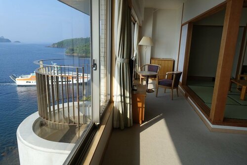 Entô, Prenota Hotel Ama Oki Islands