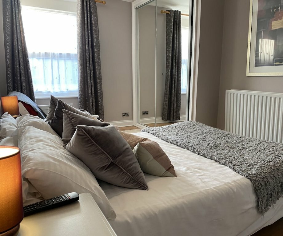 Devon House Guest House