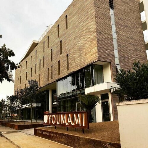 Youmami Lifestyle Suite Hotel, Забронировать Отель Отели Джулианова 4 звезды, 4*