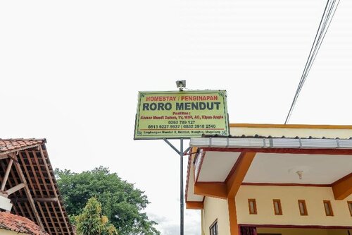 Penginapan Roro Mendut Syariah, Prenota Hotel Mendut Central Java