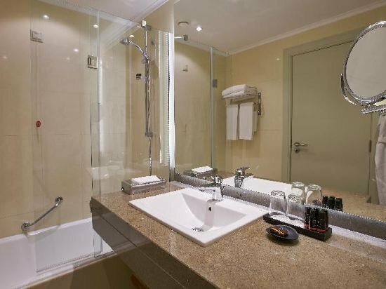 Suite Hotel Eden Mar