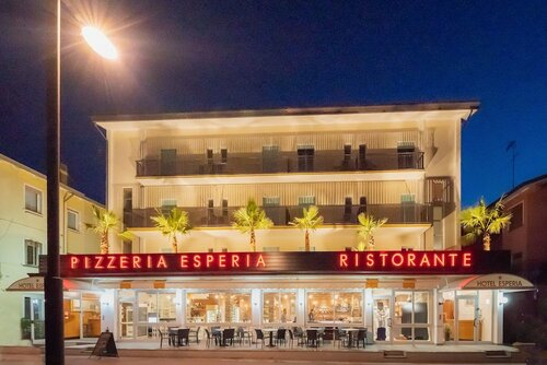 Hotel Esperia, Забронировать Отель Каорле Riviera Est