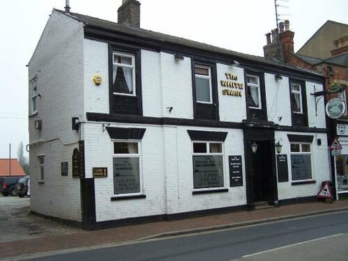 The White Swan, Book Hotel Hoteller i Lincolnshire med parkering, Parkering