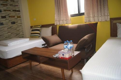 Shimmer B&B