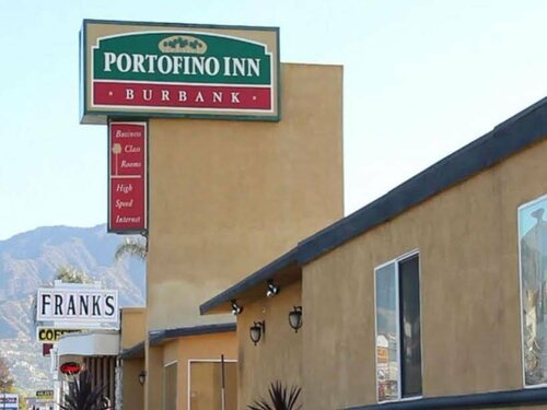 Portofino Inn Burbank, Забронировать Отель Бербанк San Fernando Valley, рядом с Студия Уолта Диснея (Бербанк)