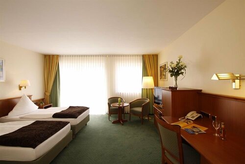 Hotel Kaiserhof Wesel, Забронировать Отель Отели Lower Rhine с бассейном, Бассейн