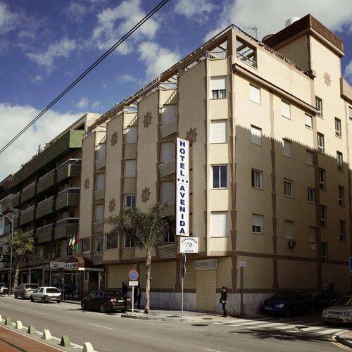 Hotel Avenida Jc, Забронировать Отель Велес-Малага Axarquía