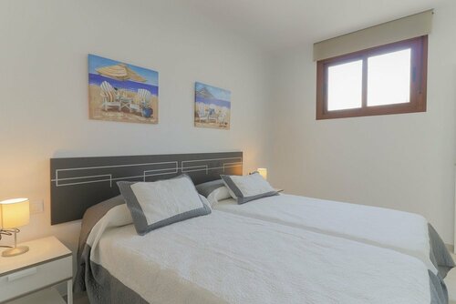 New 2 Bedrooms Apartment Plaza de la Merced, Забронировать Апартаменты/квартира Малага - центр Малага