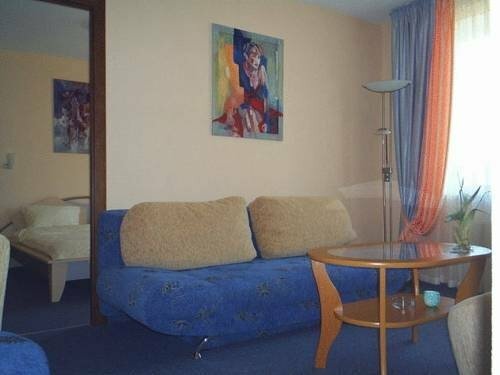 Hotel Linda, Забронировать Отель Лиепая Курземе, рядом с Tolmets HQ
