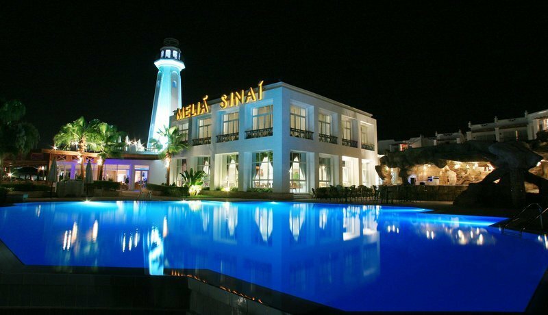 Sunrise Remal Beach Resort