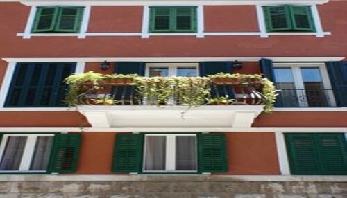 Apartments Aspalathos