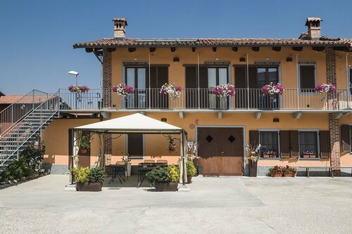 Costa Catterina B&B, Reserva ahora Hotel Castagnito Las Langhe