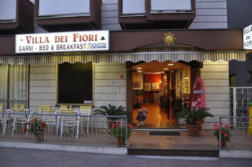 Hotel villa dei fiori, Забронировать Отель Отели Беллария-Иджеа-Марины с парковкой, Парковка