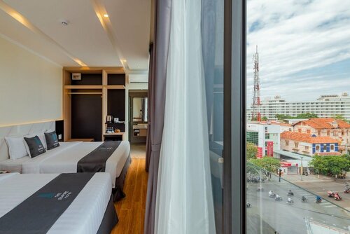 The Empire Hotel, Забронировать Отель Отели Зыонгдонг 3 звезды, рядом с Ночной рынок Фукуока, 3*