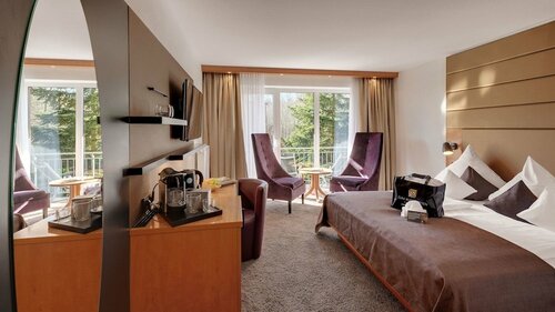 LIFESTYLE Resort Zum Kurfürsten, Забронировать Курортный отель Плато Кюзер Бернкастель-Кус