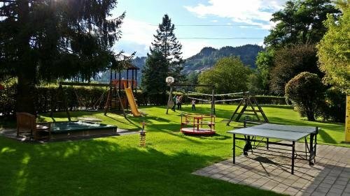 Birkenhof, Prenota Appartamento Hotel a Carinzia con piscina, Piscina