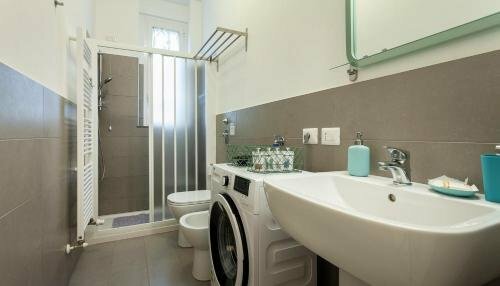 Ab Guesthouse Milano, Забронировать Отель Нигуарда Брессо