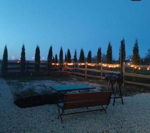 Ugodie Vetryanyih Melnits Guest House, Reservar Casa de hóspedes Zadonsk 