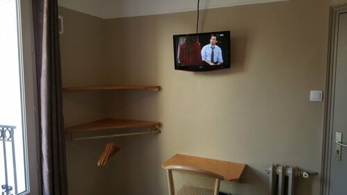 Hotel Angleterre Montmartre, Забронировать Отель Париж Иль-де-Франс, рядом с Монмартр
