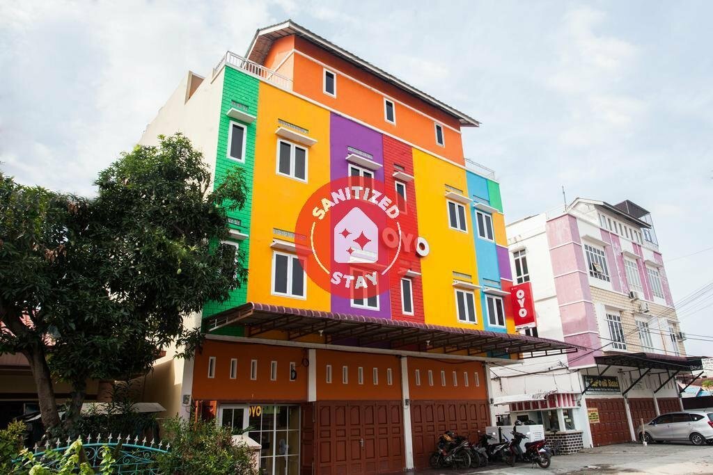 OYO 2798 Semeru Residence Syariah