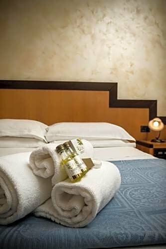 Hotel Olimpia, Book Hotel SPA-hoteller i Scurcola Marsicana, SPA