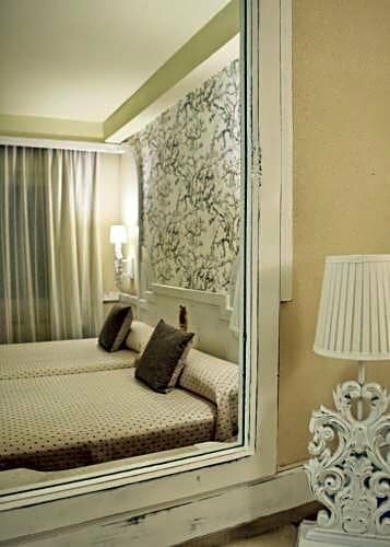 Hotel Maria Luisa, Забронировать Отель Бургос Burgos Province