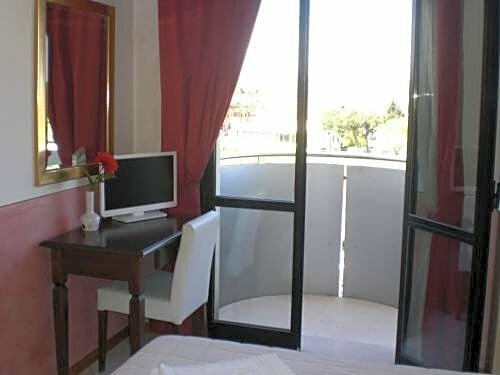 Hotel Romagna, Забронировать Отель Отели Цесена с завтраком, Завтраки