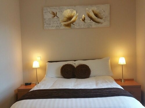 The Begelly Arms Hotel, Prenota Affittacamere Begelly 