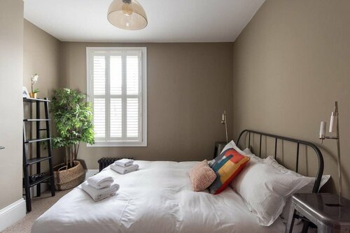 Beautifully Modern 2 Bedroom Flat For 4 Guests, Забронировать Апартаменты/квартира Апартаменты Большого Лондона, Апартаменты/квартира
