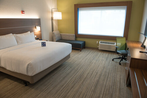 Holiday Inn Express Hotel & Suites East Lansing by IHG, Book Hotel Lansing Michigan