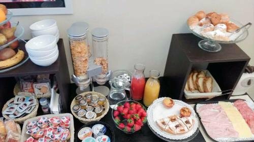 Les Suites Bari Italian Excellence Bed and Breakfast, Забронировать Отель Отели Бари с парковкой, рядом с Кафедральный собор в Бари, Парковка