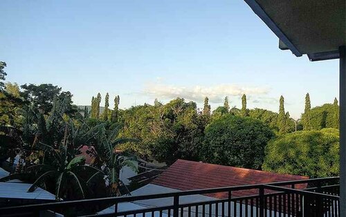 Oyo 1064 Manado Airport Residence, Prenota Hotel Wori North Sulawesi