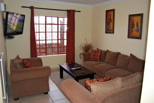Journey's Inn Africa Guest Lodge, Book Pension Kempton Park Gauteng