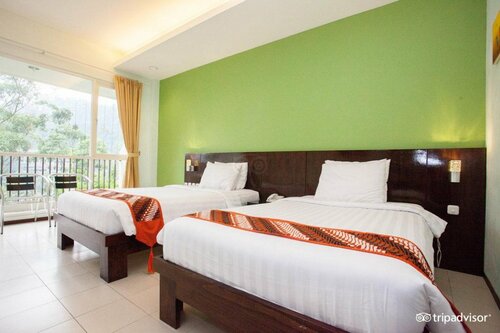 Casa Monte Rosa Hotel, Varaa Hotelli Cipanas West Java
