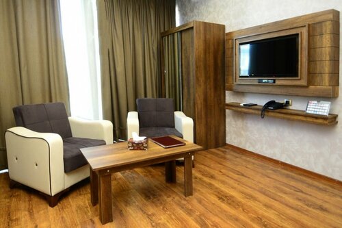 Green Queen Hotel, Prenota Hotel Saburtalo Tbilisi