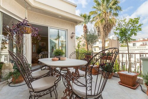 Sunny Luxurious 2Br 2Ba Apt In Athens, Забронировать Отель Неос-Космос Афины